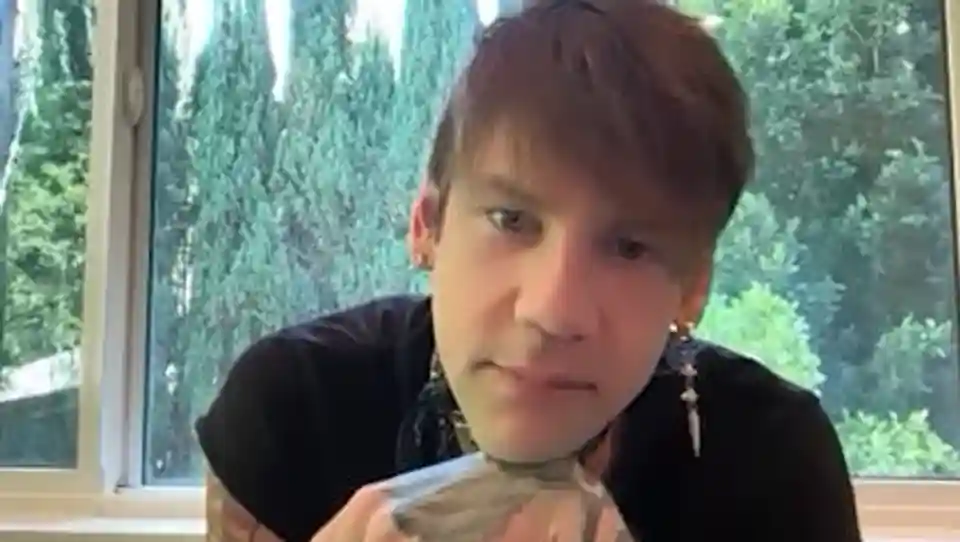 Caleb Shomo de la Beartooth vorbește despre reacțiile primite după coming out