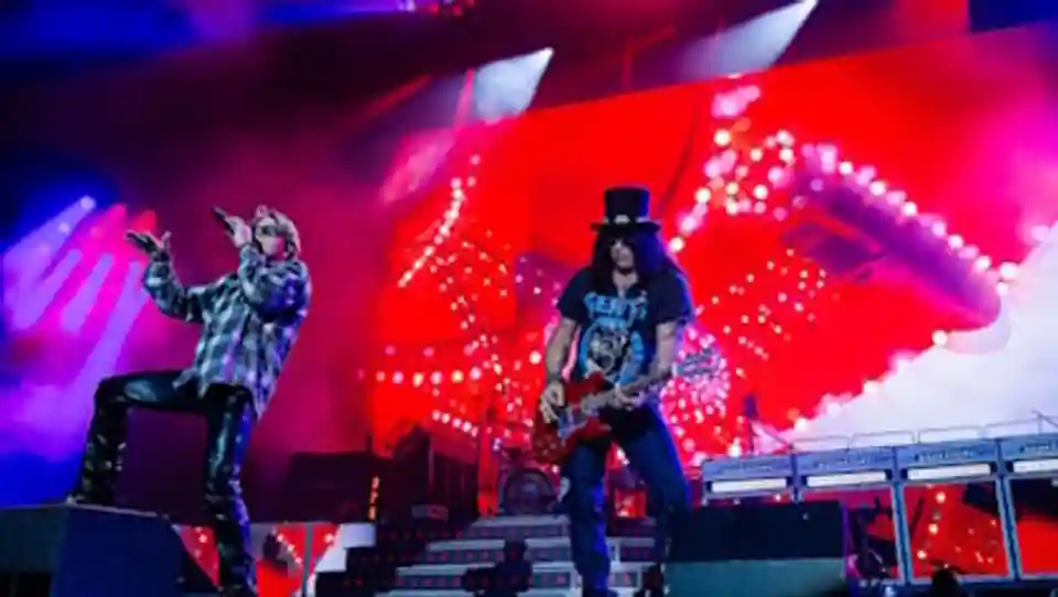 Guns N' Roses va lua o pauză de la turnee în 2027 pentru a lucra la muzică nouă