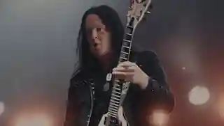 Michael Amott confirmă că Arch Enemy lucrează la un nou album de studio
