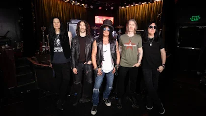 Slash Featuring Myles Kennedy & The Conspirators lansează albumul „Flying Blind”