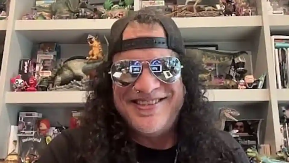 Slash și trupa sa anunță noul album „Flying Blind” și detalii despre turneul din 2027