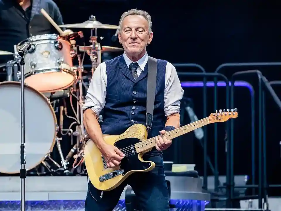 Bruce Springsteen lansează înregistrări din concertul susținut în Philadelphia