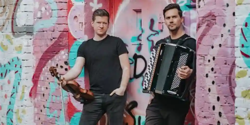 Almir i Daniel și Pedro Makay concertează la clubul Močvara din Zagreb