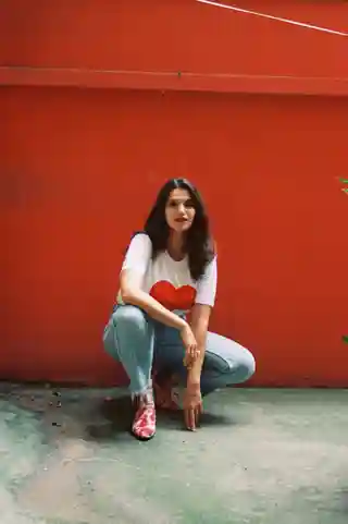 Dea Džanković lansează EP-ul de debut intitulat „Kao neko ko se voli”