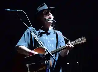 Neil Young a combinat stilurile folk și heavy la festivalul Desert Trip
