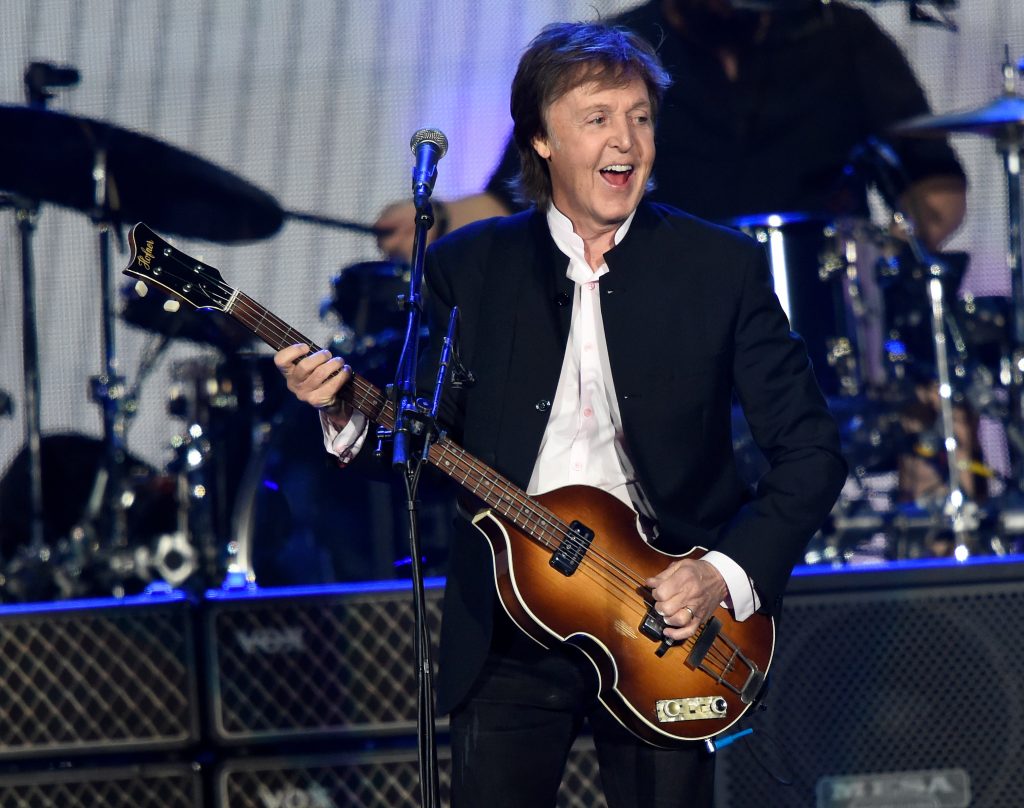 Recenzia concertului susținut de Paul McCartney la festivalul Desert Trip în 2016