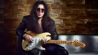 Yngwie Malmsteen a dezvăluit că David Lee Roth a încercat să îl recruteze în trupa sa