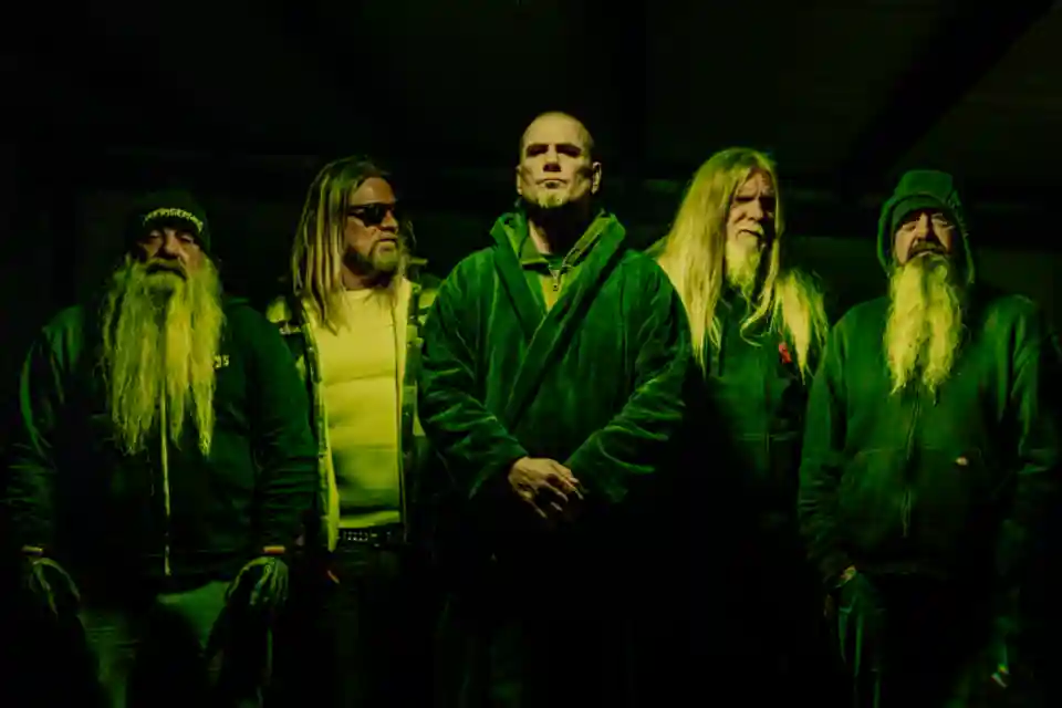 Down lansează noul album intitulat Volume V în luna noiembrie