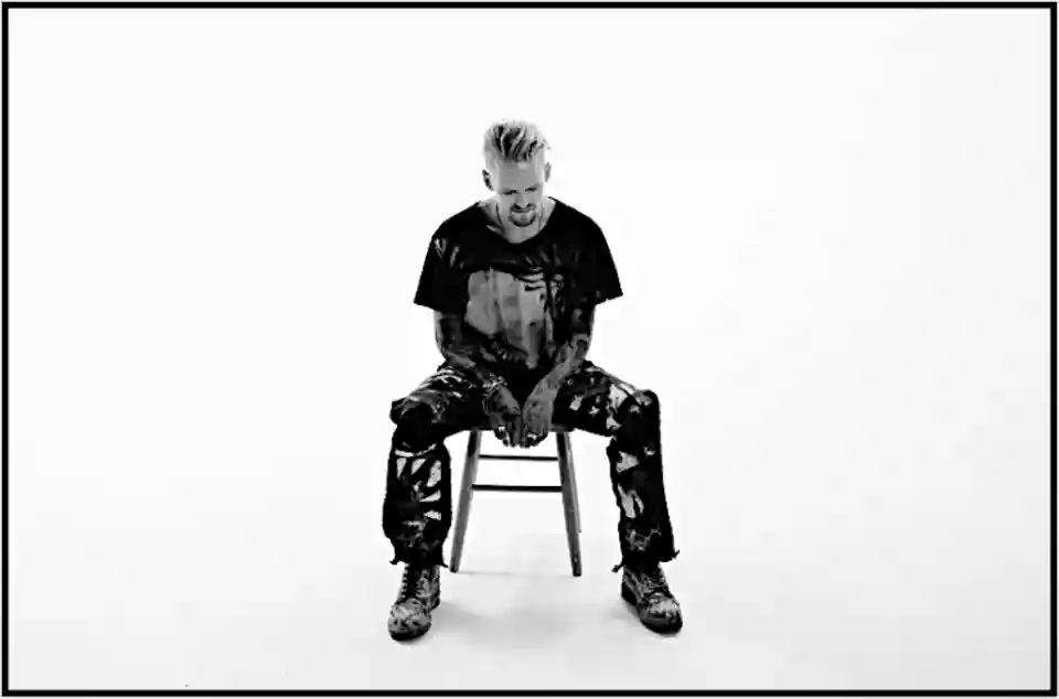 Erik Grönwall lansează noul single și videoclip „Written In The Scars”