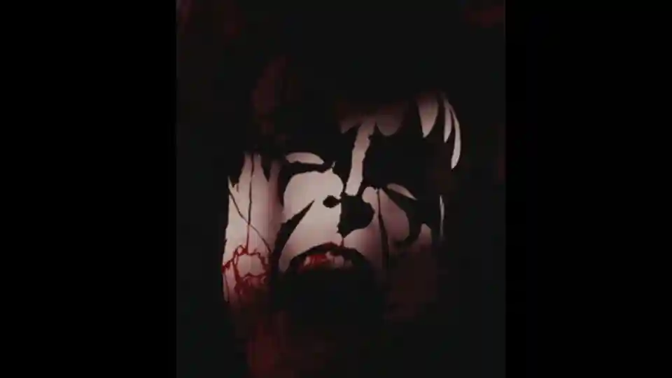 KISS lansează o colecție tematică specială de Halloween