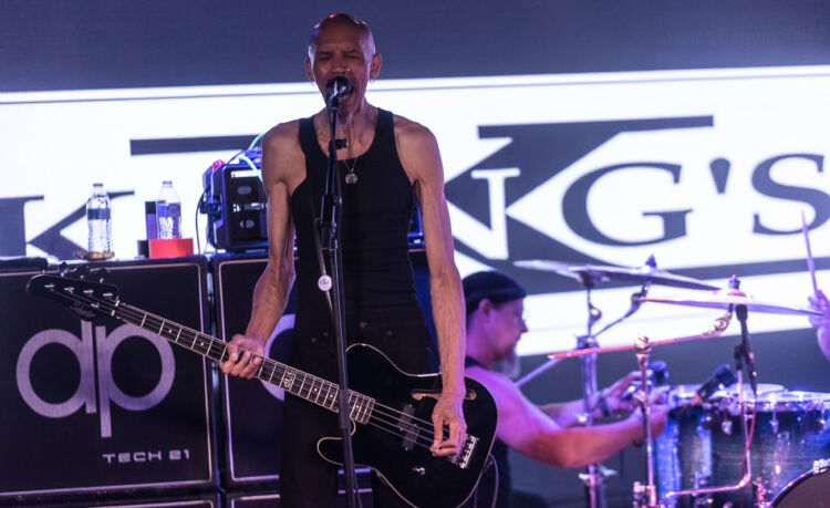 King’s X a concertat în cadrul locației Ludlow Garage din Cincinnati
