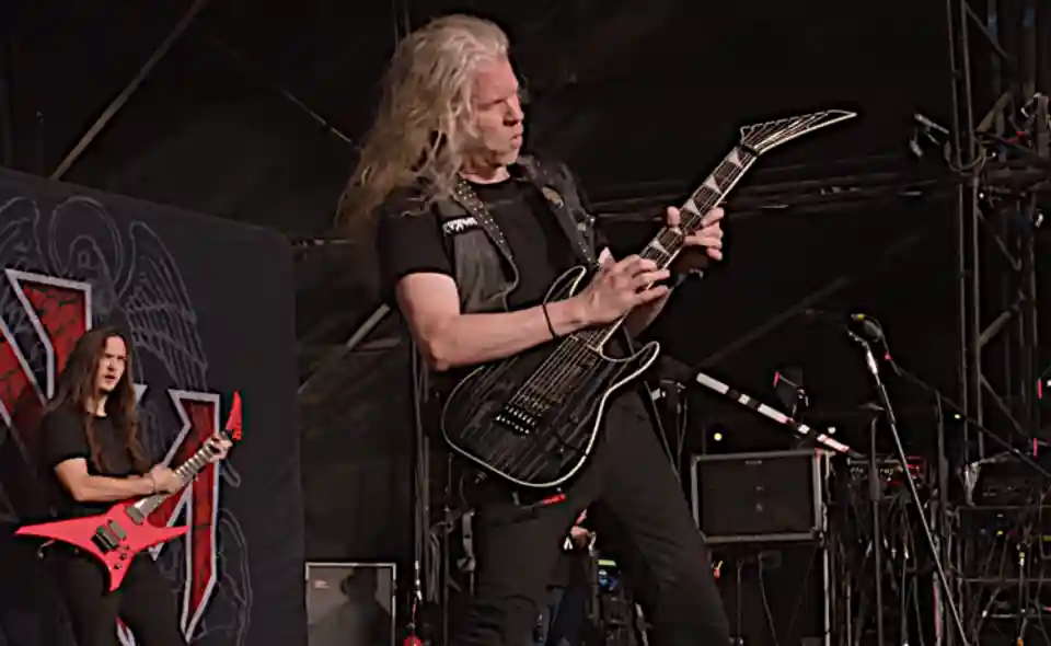 Nevermore interpretează piesa „The River Dragon Has Come” la Bloodstock 2026