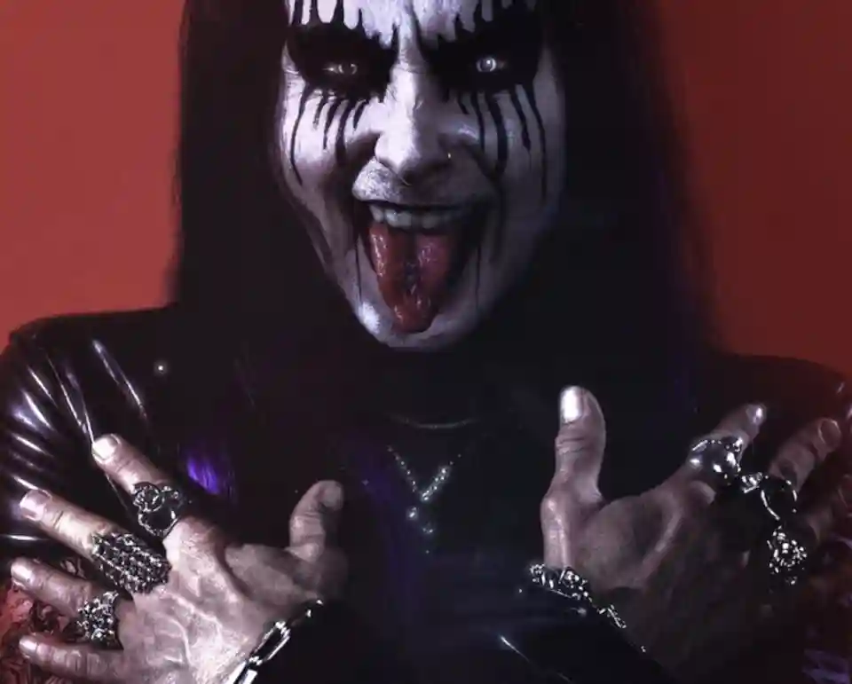 Cradle Of Filth lansează o colecție aniversară împreună cu The Great Frog