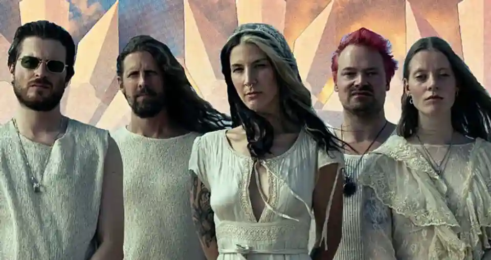 Charlotte Wessels și trupa The Obsession lansează albumul „Mute Swan Empire” în februarie