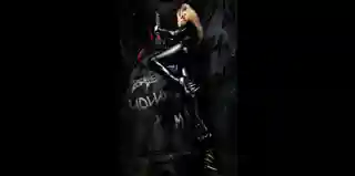 Lita Ford anunță titlul noului album și lansează single-ul „Dracula”