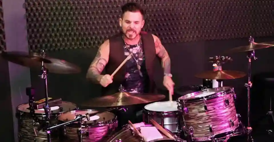 Toboșarul trupei Rival Sons, Michael Miley, despre viitorul album și documentar