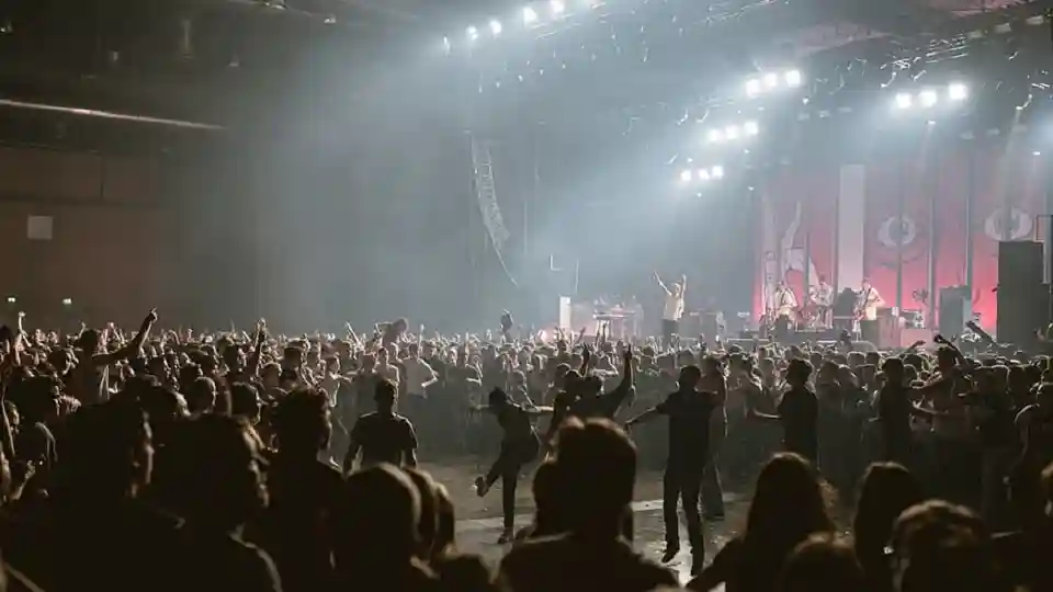 10 tipologii de public deranjante la concertele metal