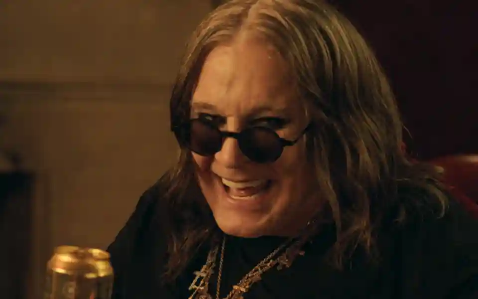 Un angajat a simulat o boală pentru a sărbători „Ozzy Day”