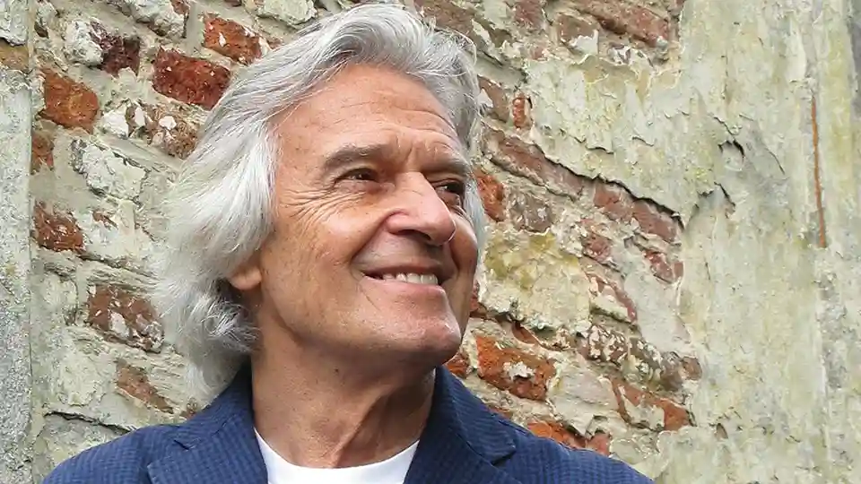 John McLaughlin despre evoluția carierei și experiențele din cluburile de jazz