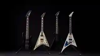 Jackson lansează seria Legend cu modele signature pentru Scott Ian, Marty Friedman și alții