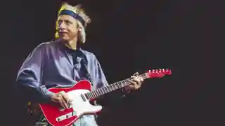 Mark Knopfler și tranziția de la Fender Stratocaster la chitarele Schecter