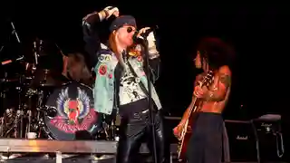 Nigel Dick dezvăluie detalii despre videoclipurile Guns N' Roses în noua sa carte