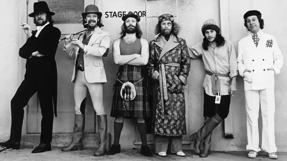 Membri ai formației Jethro Tull rememorează experiența în trupa lui Ian Anderson