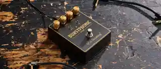 Recenzie: OctaKing Burstphonic PAF – o pedală de tip preamp pentru chitară