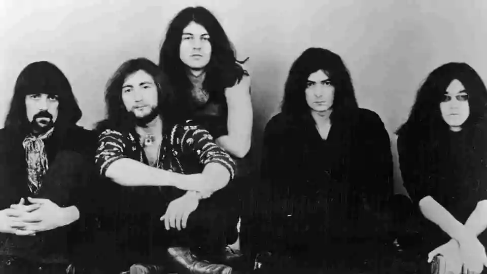 Albumul Fireball al trupei Deep Purple, un punct de cotitură în hard rock