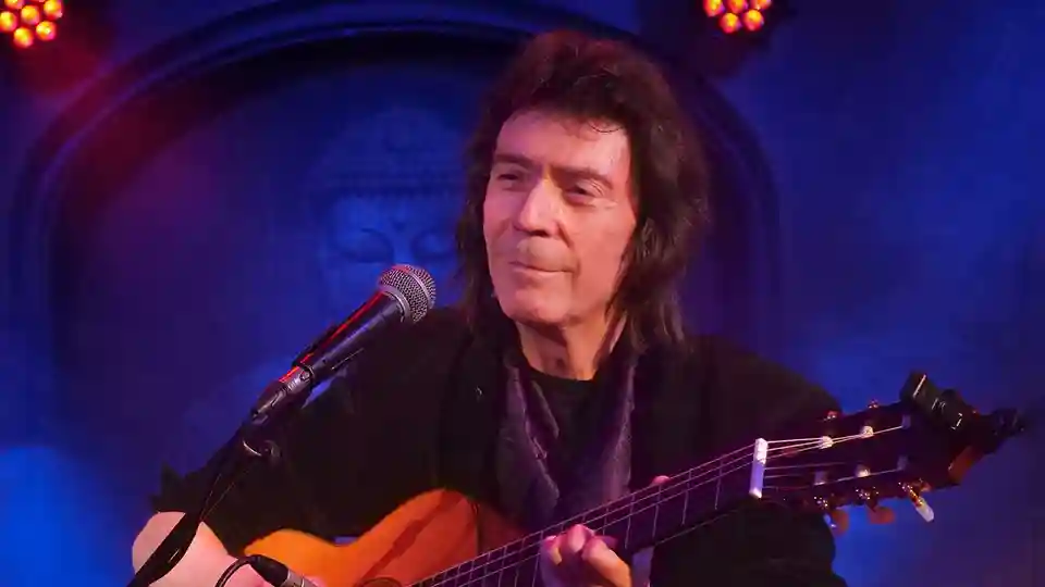 Steve Hackett apare în noul videoclip al proiectului Kompendium