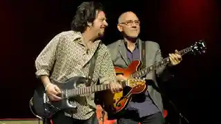 Steve Lukather reînvie albumul de Crăciun SantaMental printr-o nouă lansare