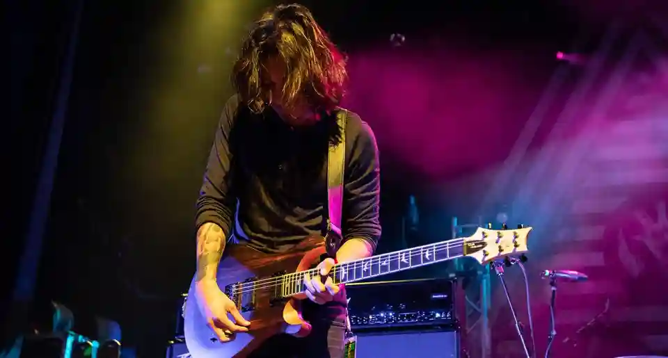 Mark Holcomb despre noul album concept Periphery, „A Pale White Dot”