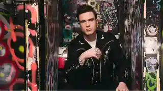 Ed Gamble despre experiențele sale ca fan al muzicii metal