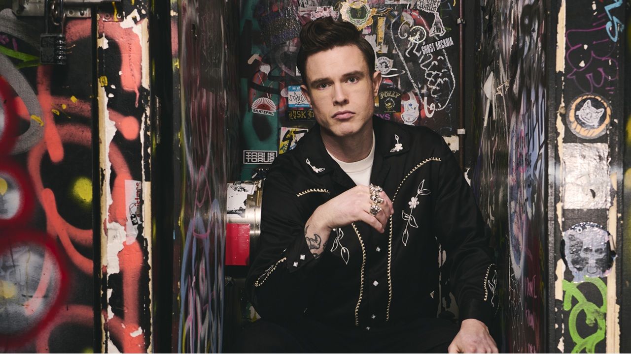 Ed Gamble despre experiențele sale ca fan al muzicii metal