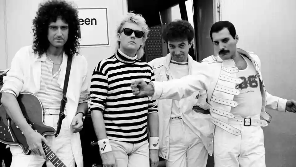 Queen lansează un videoclip live restaurat pentru piesa „Crazy Little Thing Called Love”
