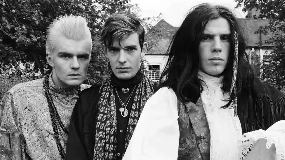 Povestea piesei She Sells Sanctuary a trupei The Cult