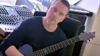 Justin Broadrick despre influențele punk și cariera sa în muzică