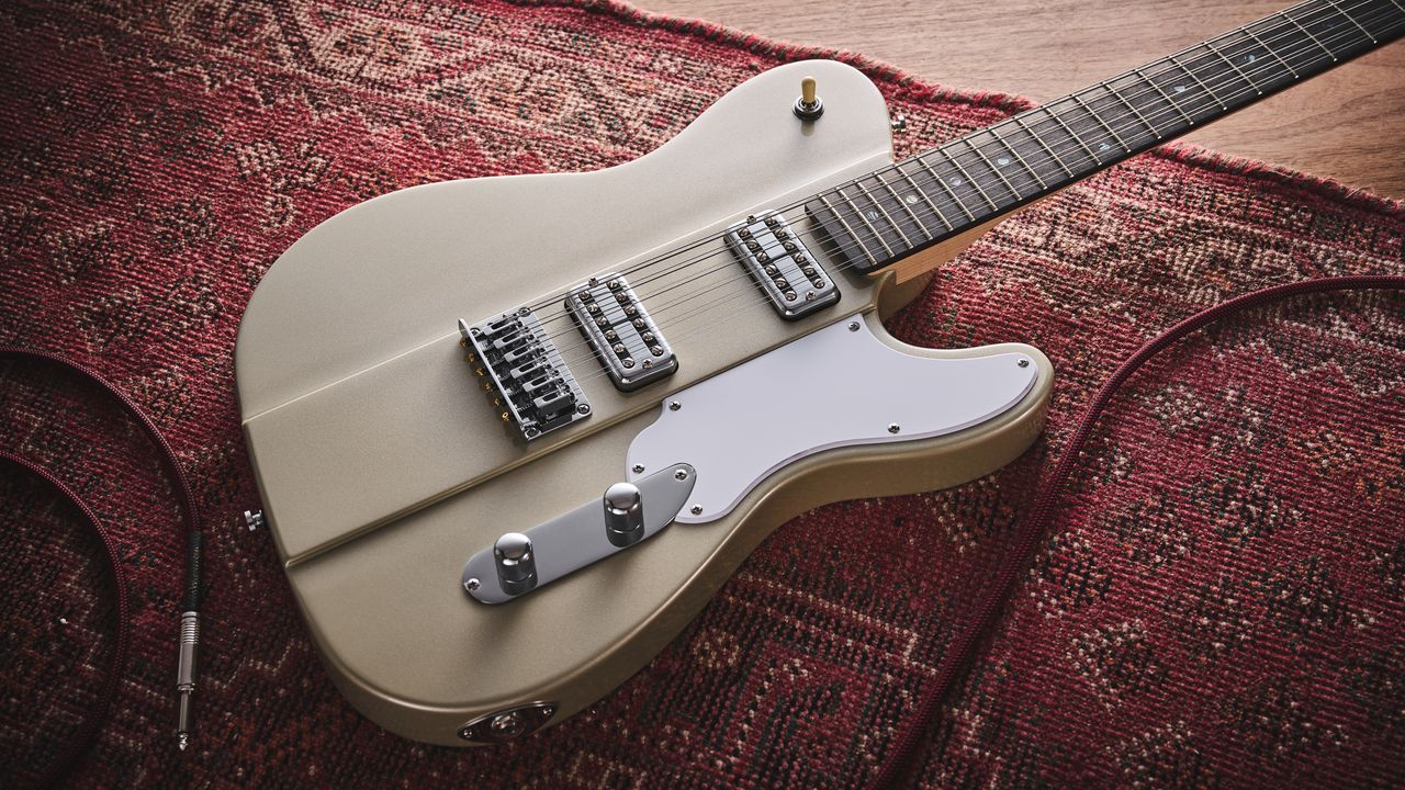 Recenzie: chitara electrică cu 12 corzi Shergold Telstar Standard ST14