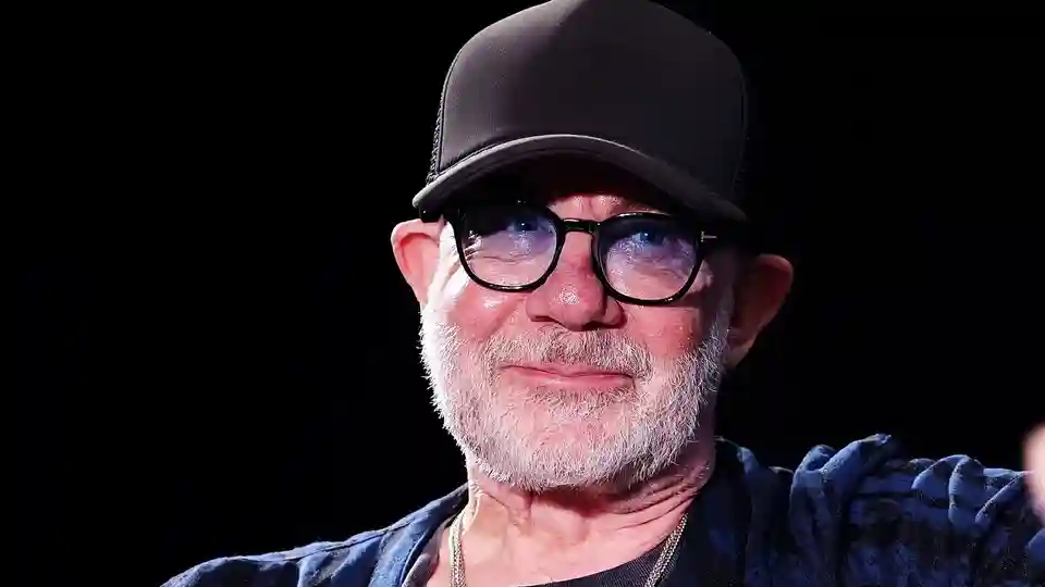 Bernie Taupin comentează despre piesa We Built This City a trupei Starship