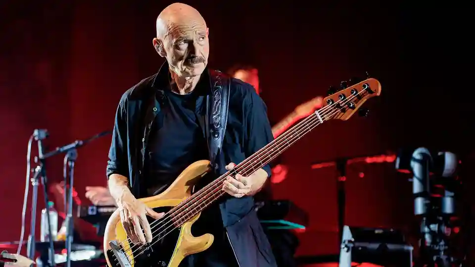 Tony Levin despre momentul în care colaborarea cu Peter Gabriel i-a schimbat cariera