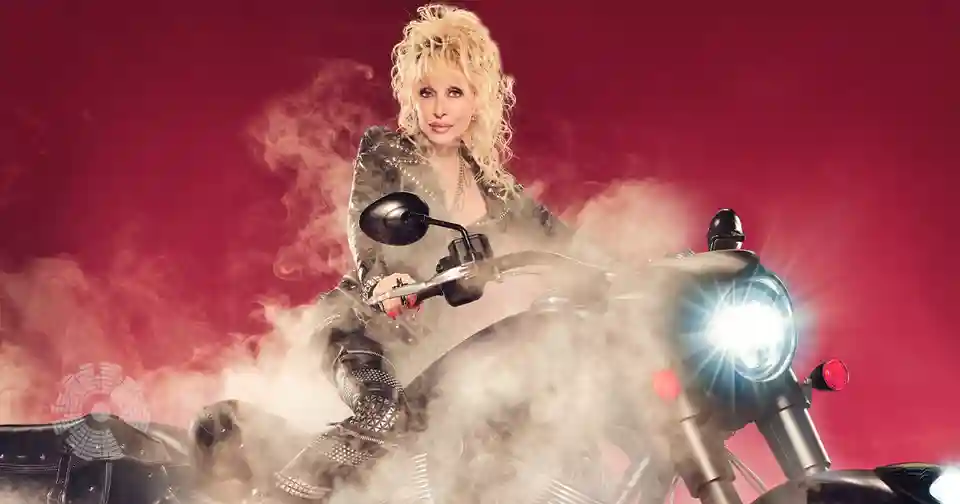 Dolly Parton în dialog cu Hayley Williams de la Paramore