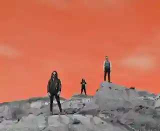 Trupa KONTACT lansează un promo-medley pentru reeditarea albumului First Contact