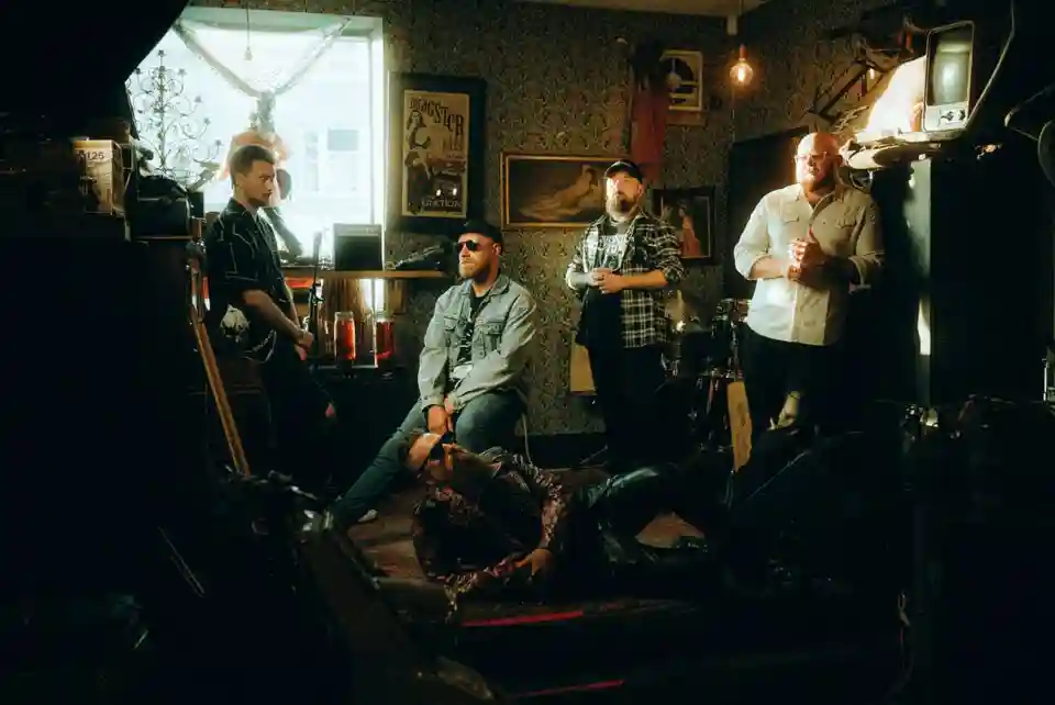 RXPTRS anunță noul EP, „Tales Of Ill Repute”
