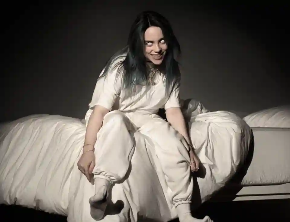 Billie Eilish lansează videoclipul piesei bury a friend