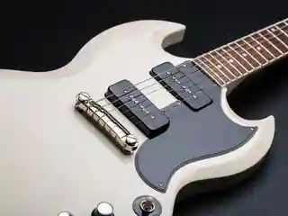 Seymour Duncan lansează dozele P-90 inspirate de chitara Gibson SG a lui Joe Bonamassa