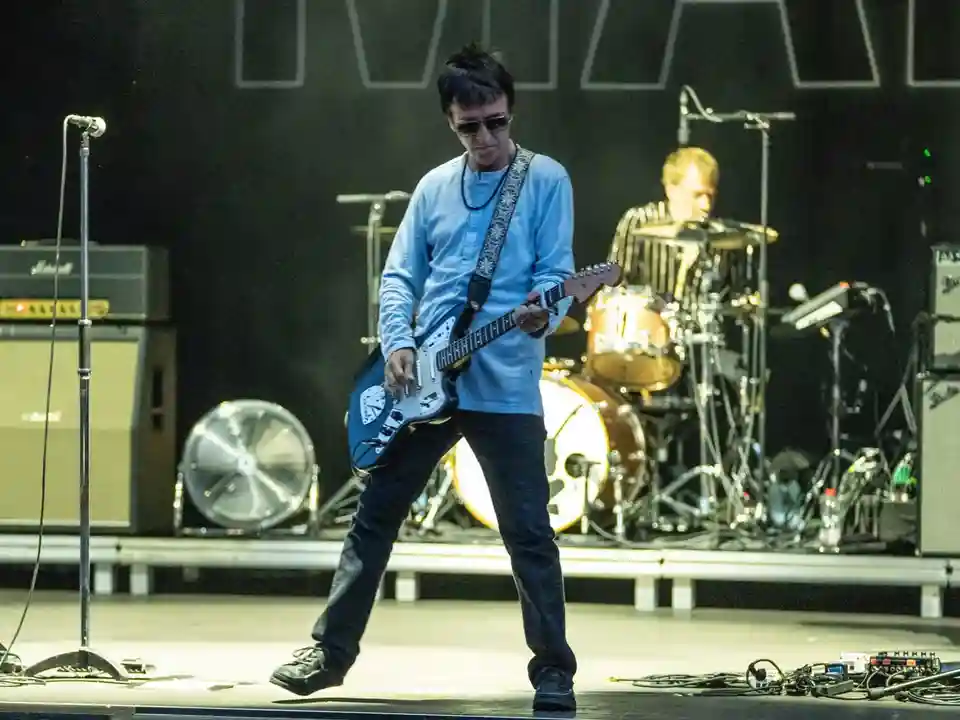 Johnny Marr dezvăluie că este mai atașat emoțional de haine decât de chitare