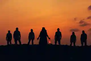 Trupa Starset lansează noile single-uri „parad0x1c”, „ann1h1lat10n” și „transfus10n”