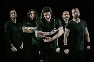 Trupa Devour lansează noul album intitulat „Skive” în luna noiembrie