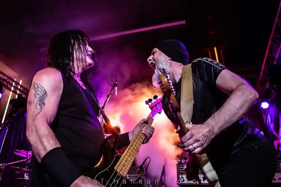 Trupa Kaasin despre influențele hard rock și procesul creativ