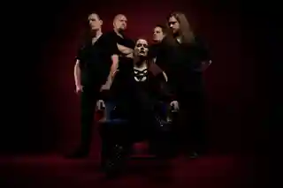 Trupa Numento lansează single-ul „Folie à Deux”